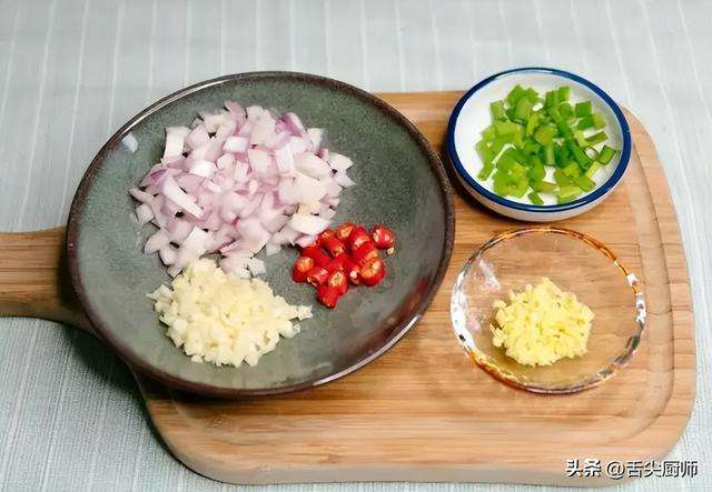 不管有钱没钱，建议多吃5种“扶阳”食物，祛寒补阳，身体健康