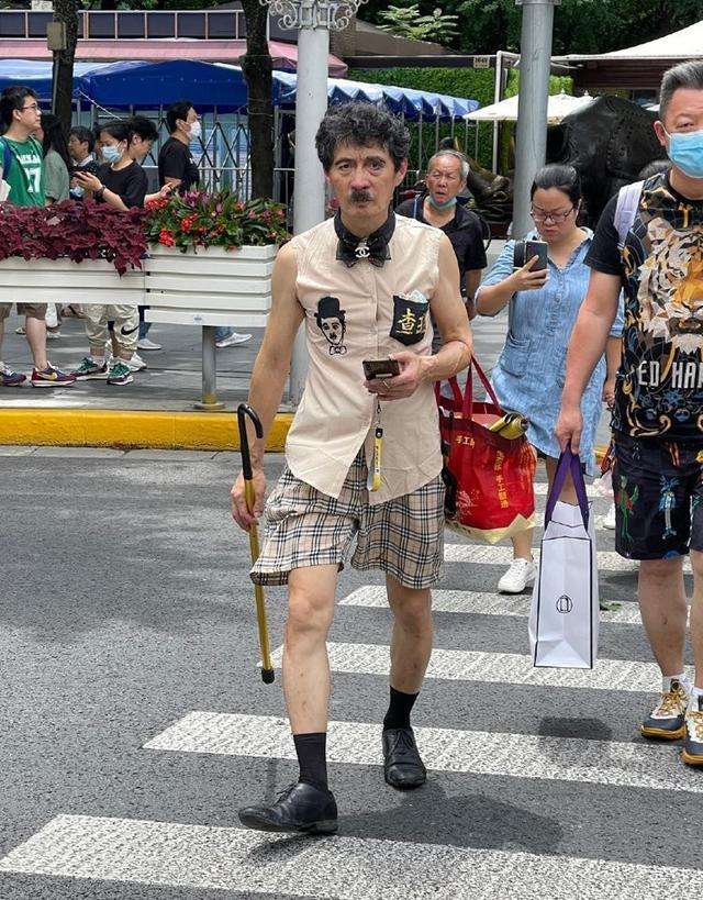 看到上海爷爷的“穿搭”才发现：男人无惧年龄，比直面衰老更有型