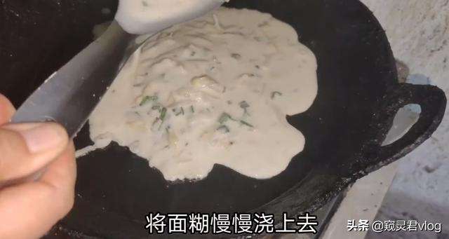 早餐还在吃包子？窥灵君教你鸡蛋煎饼的家常做法，营养健康又美味