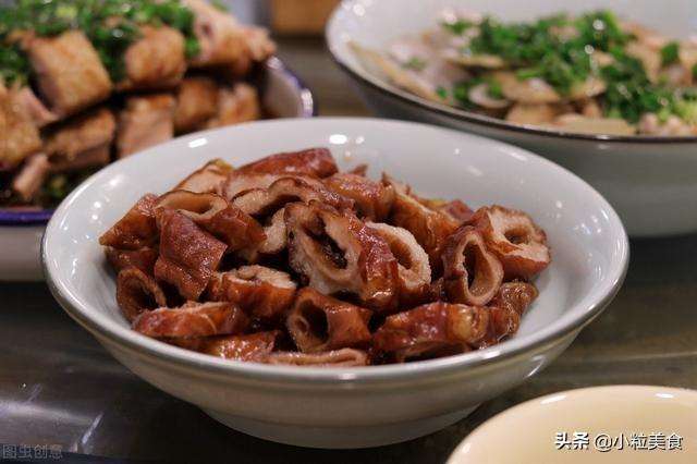 浓香丰腴的酱大肠，软烂适口微甜耐嚼，解馋下酒菜家常美食做法