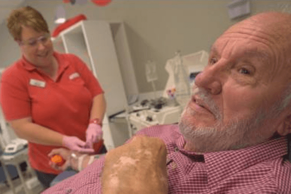 世界上献血最多的老人