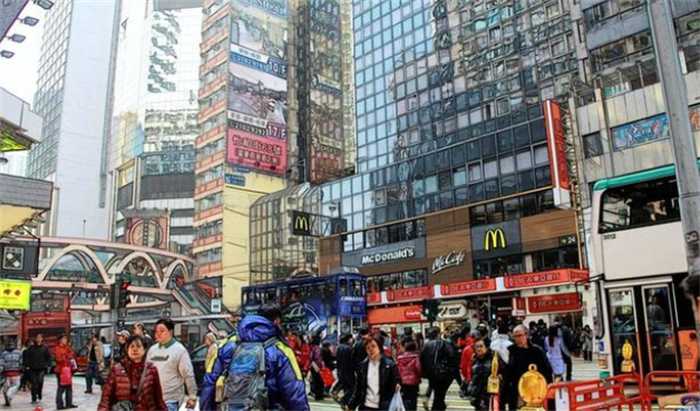 香港的上海人都在香港上层