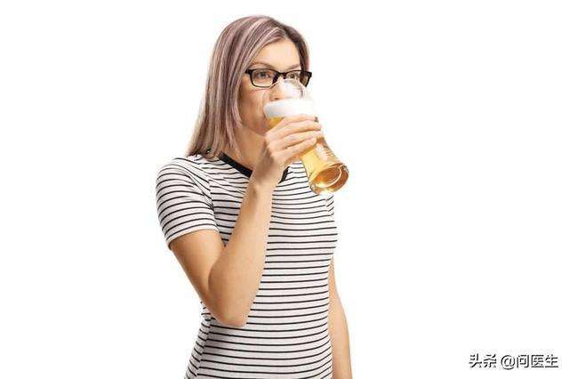 炎热夏季，适当喝点啤酒有什么好处？哪些人不适合喝啤酒？